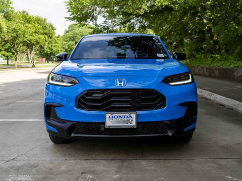 Certified 2026 Honda HR-V Sport image 3