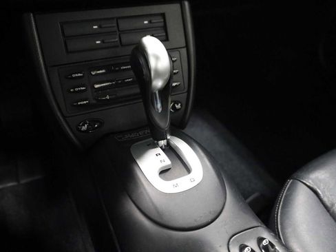 Used 2001 Porsche 911 Carrera image 27