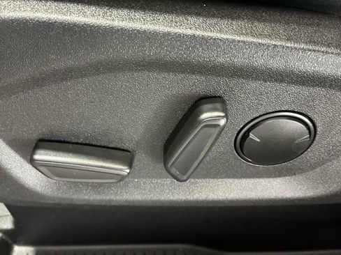 Used 2023 Ford Edge SEL w/ Convenience Package image 14