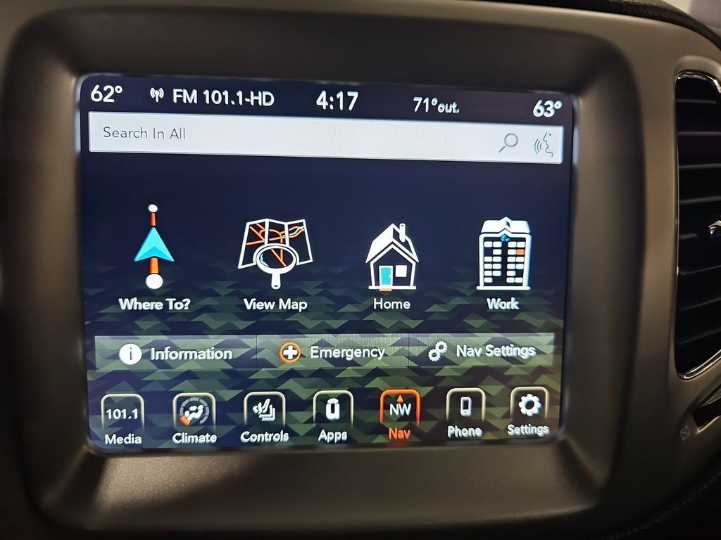 Used 2020 Jeep Compass High Altitude AWD/4WD image 24