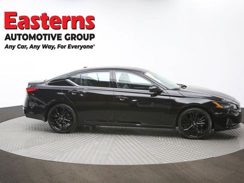 Used 2024 Nissan Altima 2.5 SR w/ SR Premium Package image 46