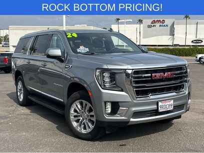 Used 2024 GMC Yukon XL SLT w/ SLT Premium Package