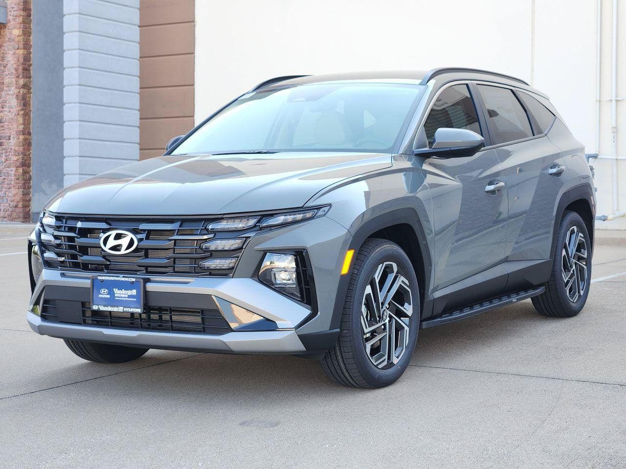 New 2026 Hyundai Tucson SEL Plus FWD image 3
