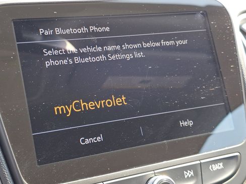 Used 2023 Chevrolet Malibu LT image 4