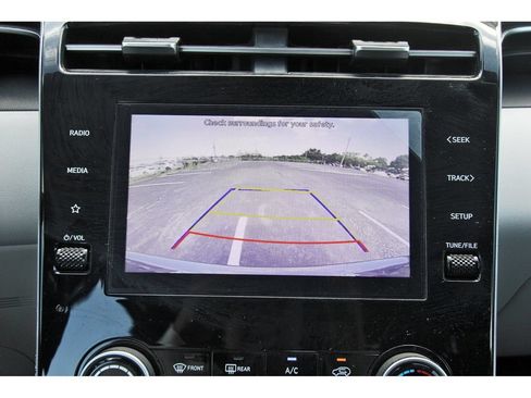 Used 2023 Hyundai Tucson SE FWD image 25