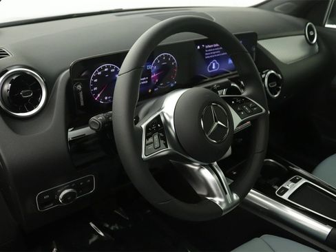 New 2026 Mercedes-Benz GLA 250 image 5