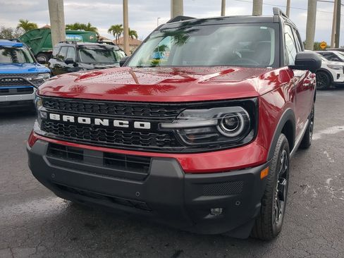 New 2025 Ford Bronco Sport Outer Banks w/ Outer Banks Tech Package+ image 8