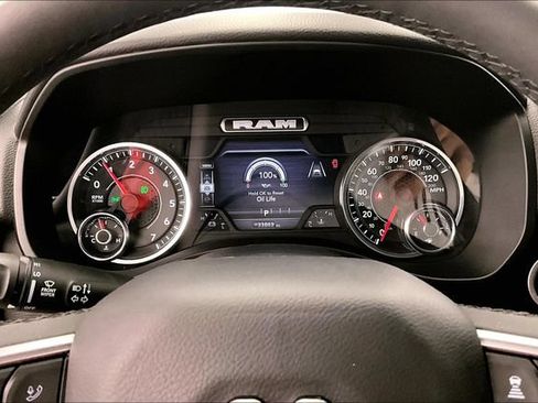 Used 2025 RAM 1500 Big Horn AWD/4WD image 28
