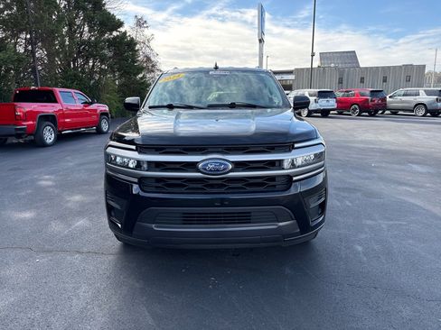 Used 2024 Ford Expedition XLT image 8