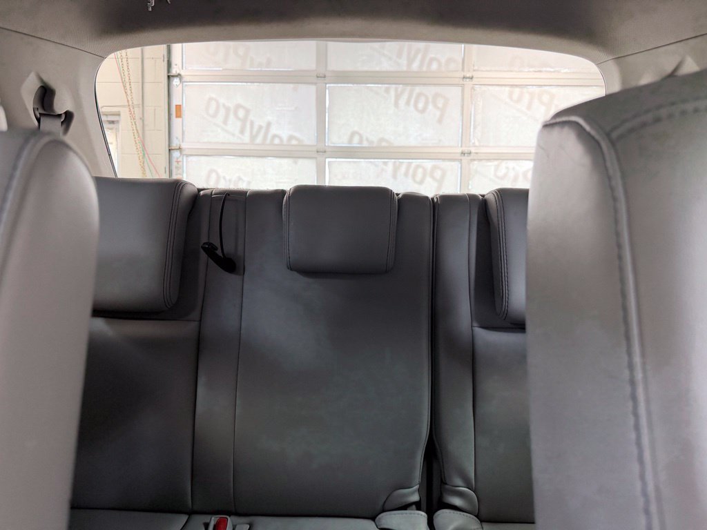 Used 2015 Toyota Highlander XLE AWD/4WD image 24
