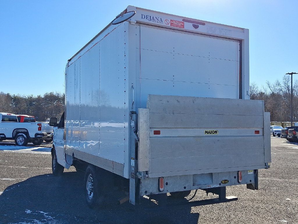 Used 2023 Chevrolet Express 3500 RWD image 9