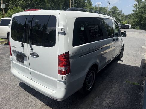 Used 2016 Mercedes-Benz Metris Passenger w/ Active Safety Plus Package image 5