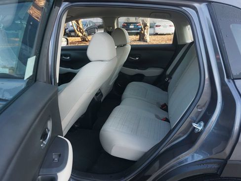 Used 2024 Honda HR-V LX image 12