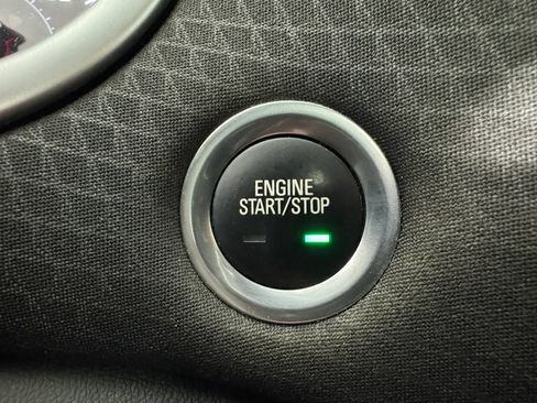 Used 2023 Chevrolet Malibu LT FWD image 17