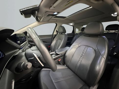 Used 2020 Hyundai Sonata Limited w/ Cargo Package FWD image 12