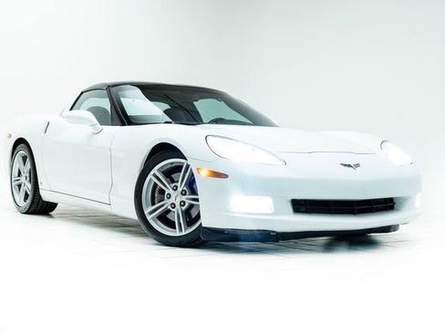 Used 2009 Chevrolet Corvette Coupe image 5