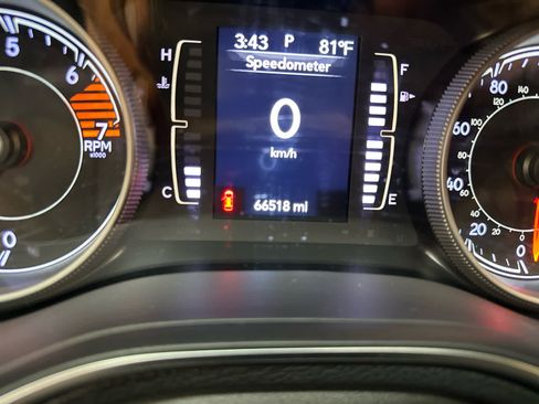 Used 2019 Jeep Cherokee Latitude Plus w/ Cold Weather Group image 16