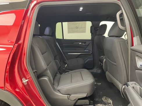 New 2026 Chevrolet Traverse LT w/ Driver Confidence Package AWD/4WD image 15