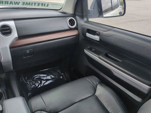 Used 2021 Toyota Tundra Limited AWD/4WD image 17