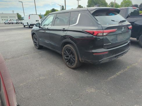 Used 2022 Mitsubishi Outlander SEL Black Edition AWD/4WD image 4