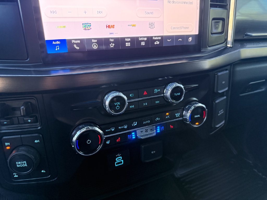 Used 2026 Ford F250 Lariat AWD/4WD image 27