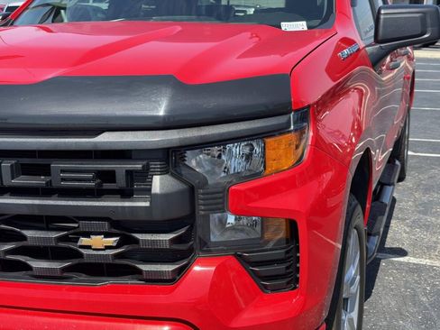 Used 2023 Chevrolet Silverado 1500 Custom AWD/4WD image 9