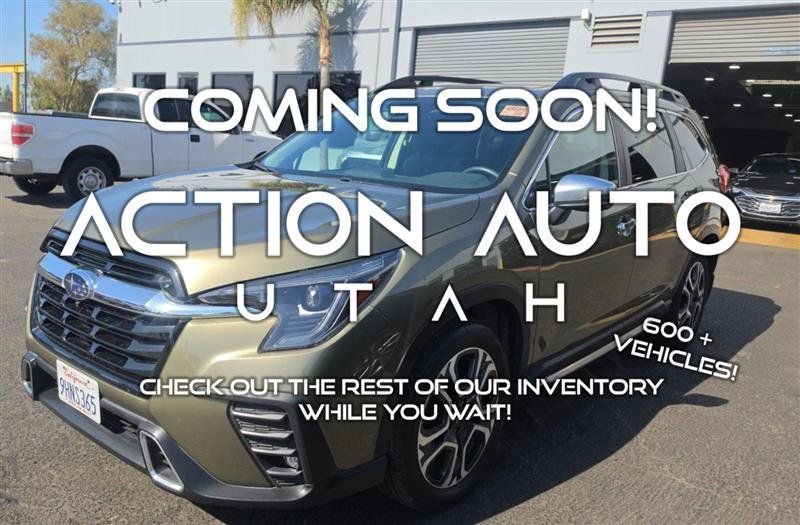 Used 2023 Subaru Ascent Touring AWD/4WD image 1