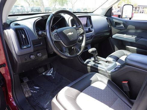 Used 2019 Chevrolet Colorado Z71 AWD/4WD image 19