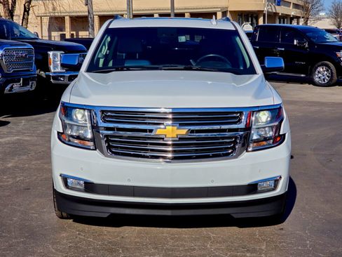 Used 2019 Chevrolet Suburban Premier image 4