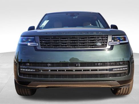 New 2026 Land Rover Range Rover SE image 2