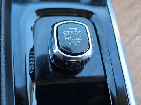 Used 2023 Volvo XC90 T8 Core image 35