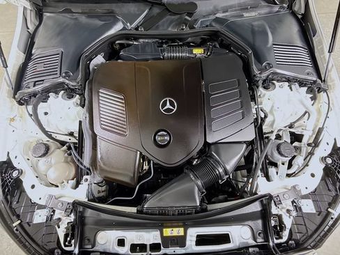 Used 2023 Mercedes-Benz C 300 Sedan image 31