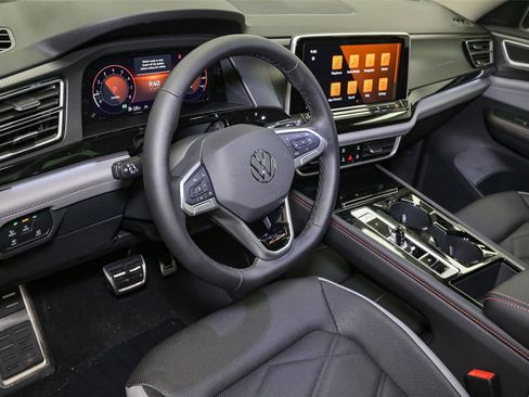 New 2026 Volkswagen Atlas Peak Edition image 20