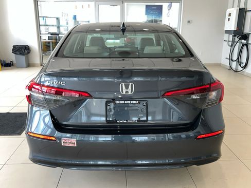 Used 2023 Honda Civic LX image 18