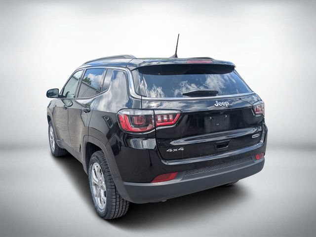 Used 2024 Jeep Compass Latitude AWD/4WD image 6