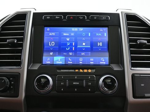 Used 2020 Ford F250 King Ranch w/ FX4 Off-Road Package image 37