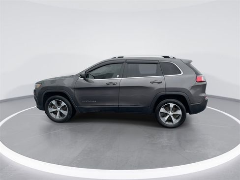 Used 2019 Jeep Cherokee Limited image 5