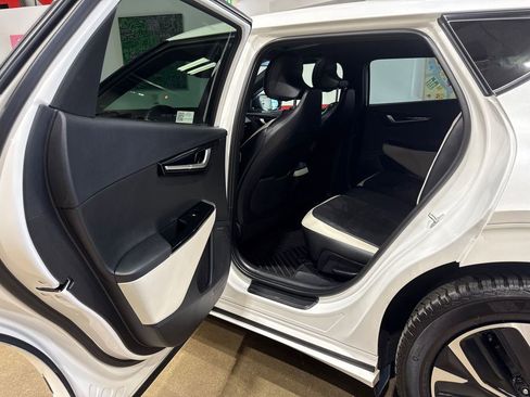 Used 2022 Kia EV6 GT-Line w/ GT-Line Suede Seat Package image 80