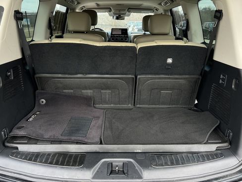 Used 2023 INFINITI QX80 Premium Select w/ All-Season Package image 27