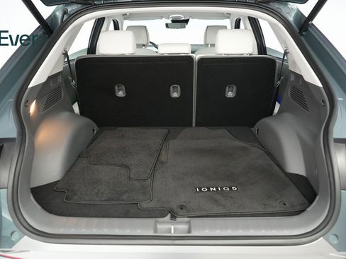 Used 2024 Hyundai Ioniq 5 Limited image 23