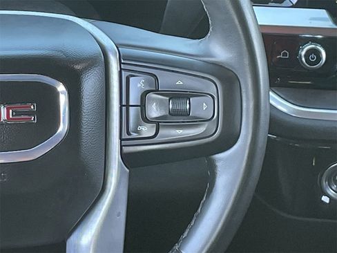 Used 2024 GMC Sierra 1500 SLT image 21