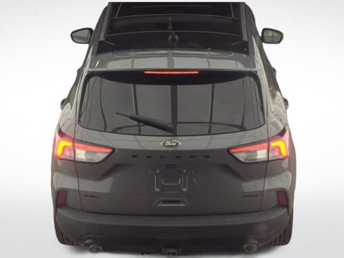 Used 2022 Ford Escape SEL w/ SEL Stealth AWD Package image 6