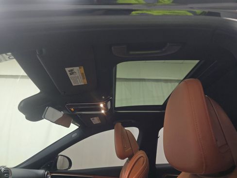 Used 2022 Mercedes-Benz C 300 Sedan w/ Exclusive Trim Package image 7