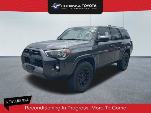 Used 2023 Toyota 4Runner SR5 AWD/4WD image 1