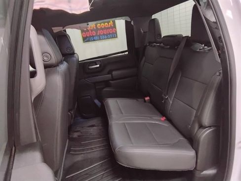 Used 2022 Chevrolet Silverado 2500 W/T w/ Gooseneck/5TH Wheel Package image 14