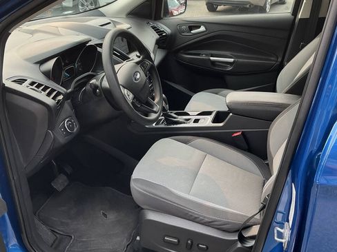 Used 2018 Ford Escape SE w/ SE Sync 3 Package AWD/4WD image 13