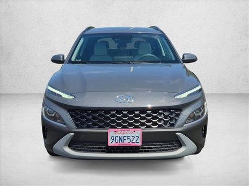 Used 2023 Hyundai Kona SEL FWD image 2