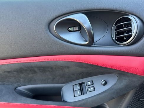 Used 2024 Nissan Z Performance w/ Floor Mat Package image 10