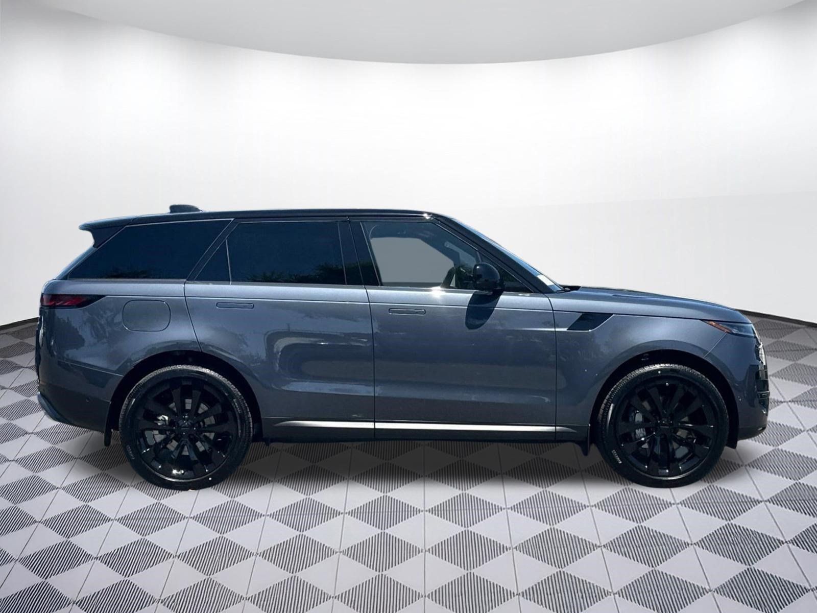 New 2026 Land Rover Range Rover Sport SE AWD/4WD image 7