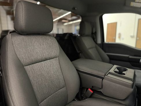 Used 2025 Ford F150 XL AWD/4WD image 25